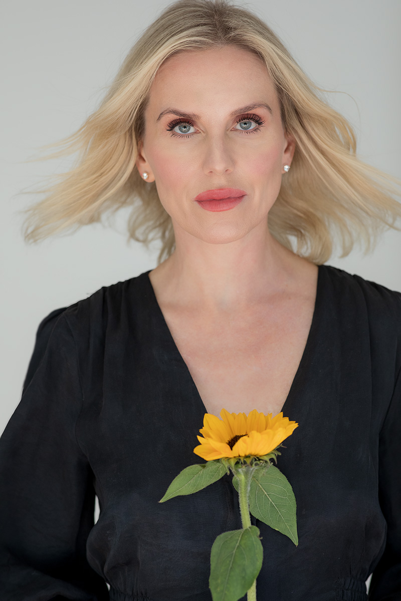 NOEMI!  Actress & Model – coming soon